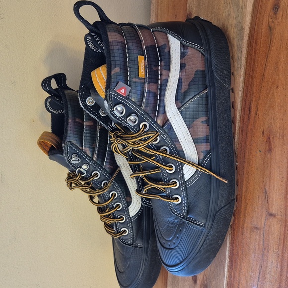 Van's SK8 Hi Top Camo All-Weather Hiking Shoes - Sz. 8 Men / 9.5 Women - Picture 3 of 7